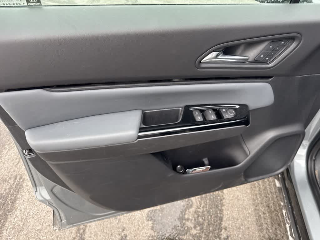 Thumbnail: 2025 Honda Prologue - 7