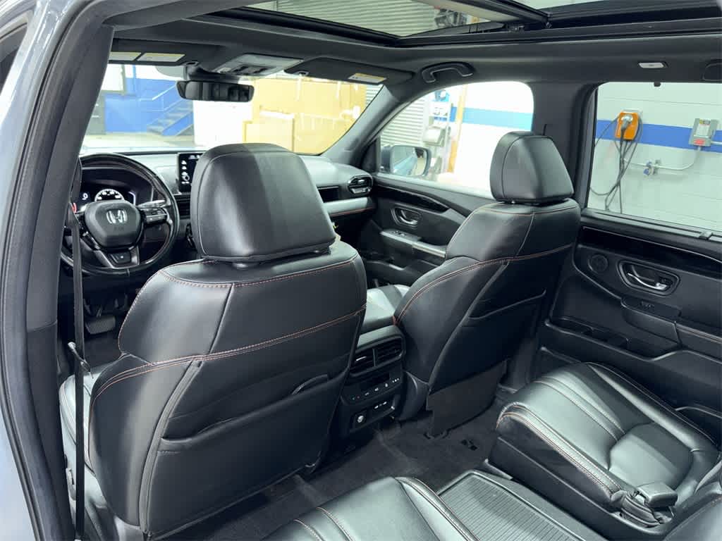 Thumbnail: 2024 Honda Pilot - 31