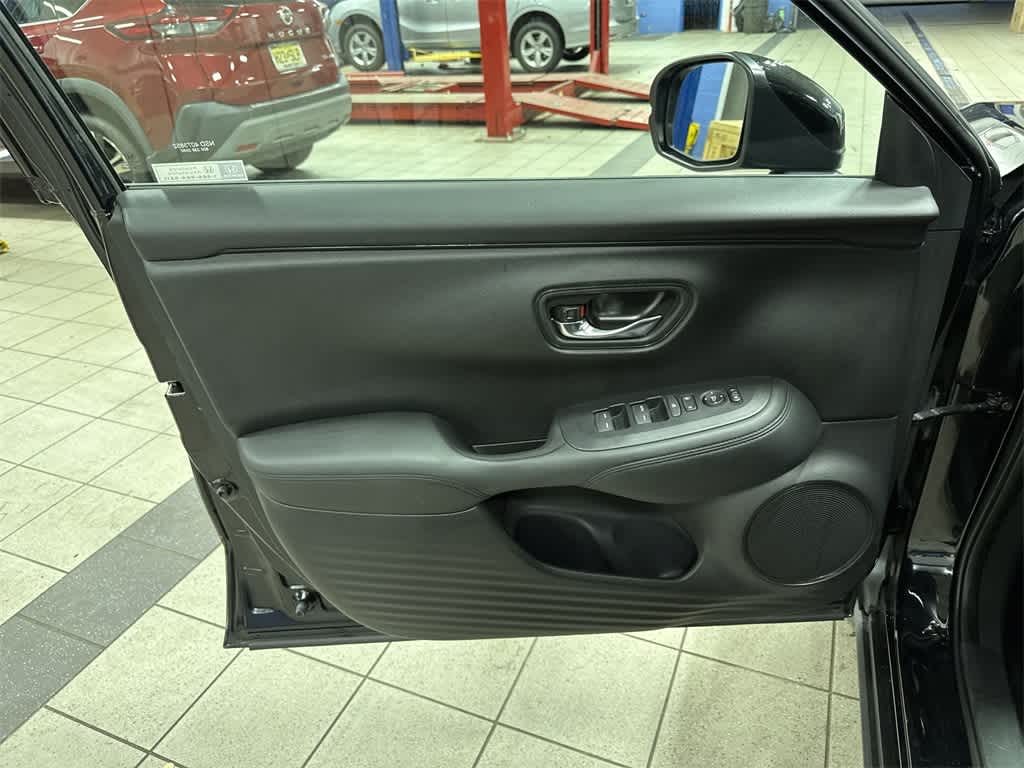 2023 Honda HR-V LX 27