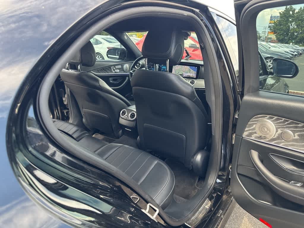 Thumbnail: 2021 Mercedes-Benz E-Class - 19