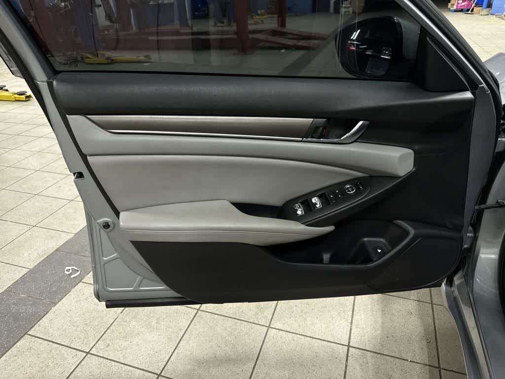 Thumbnail: 2018 Honda Accord - 26