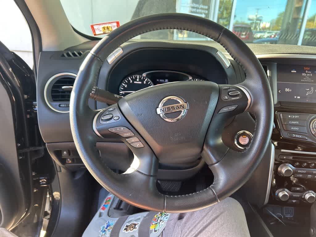Thumbnail: 2019 Nissan Pathfinder - 19