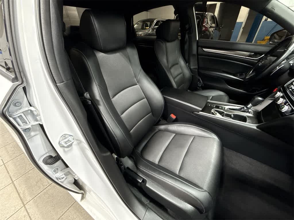 Thumbnail: 2022 Honda Accord - 16