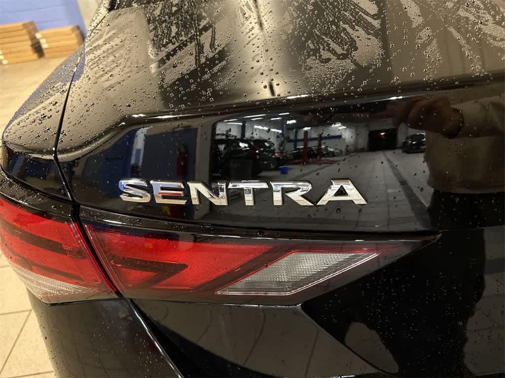 Thumbnail: 2022 Nissan Sentra - 24