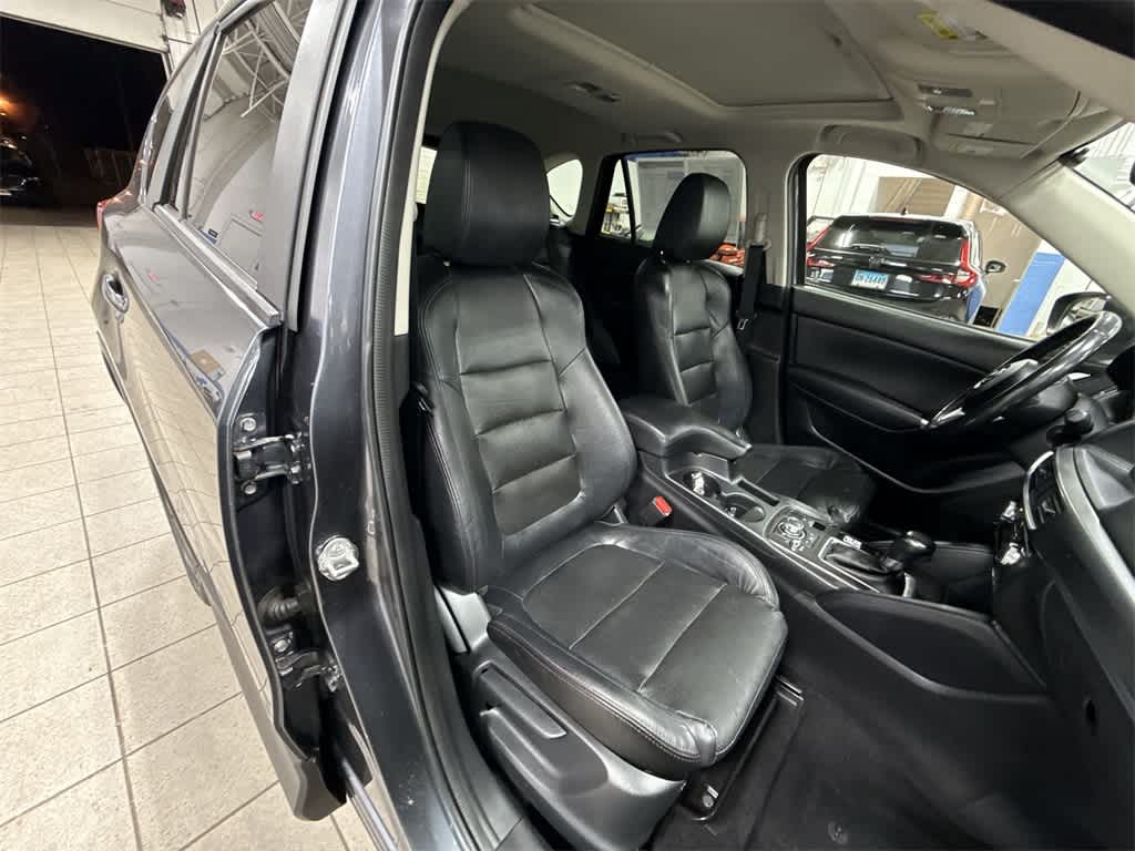 Thumbnail: 2016 Mazda CX-5 - 16