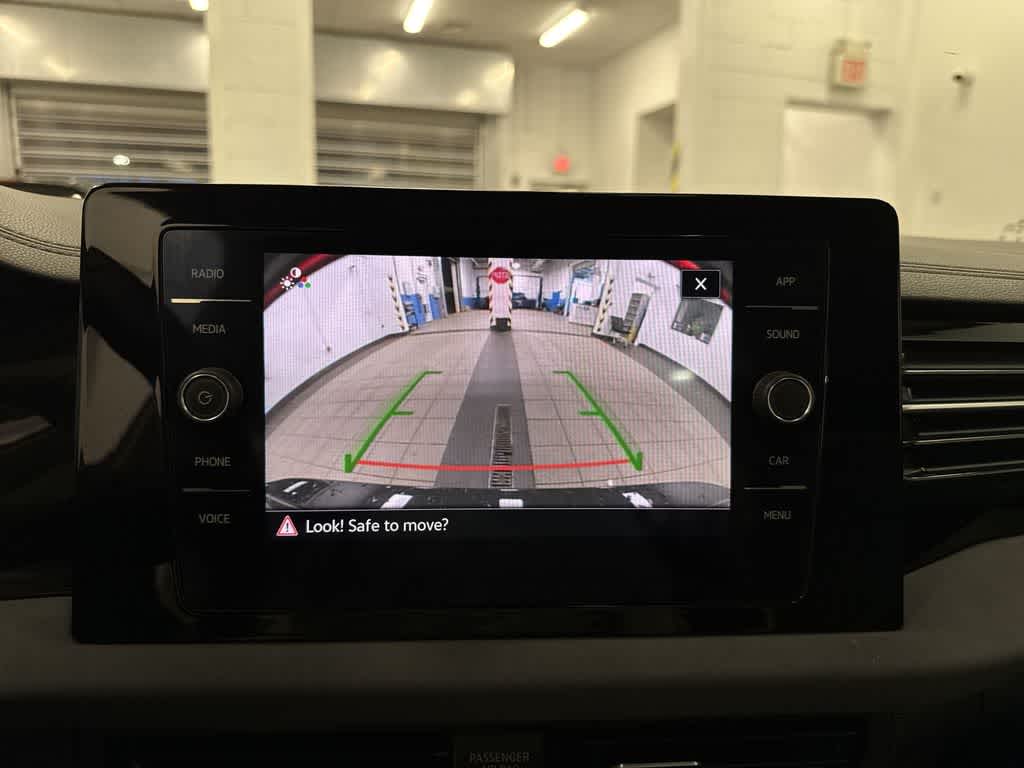 Thumbnail: 2025 Volkswagen Jetta - 25