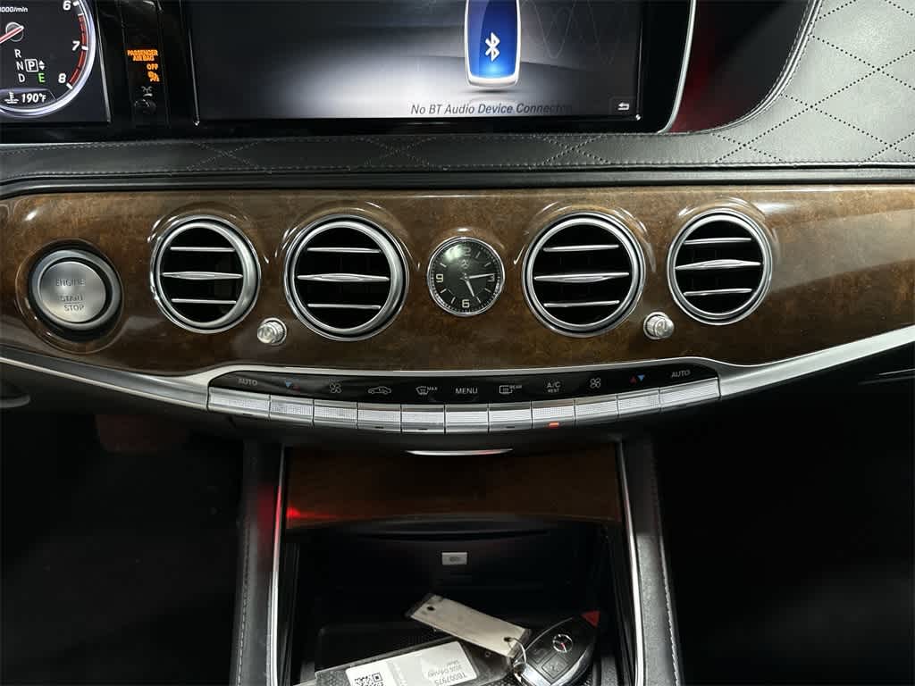 Thumbnail: 2015 Mercedes-Benz S-Class - 22