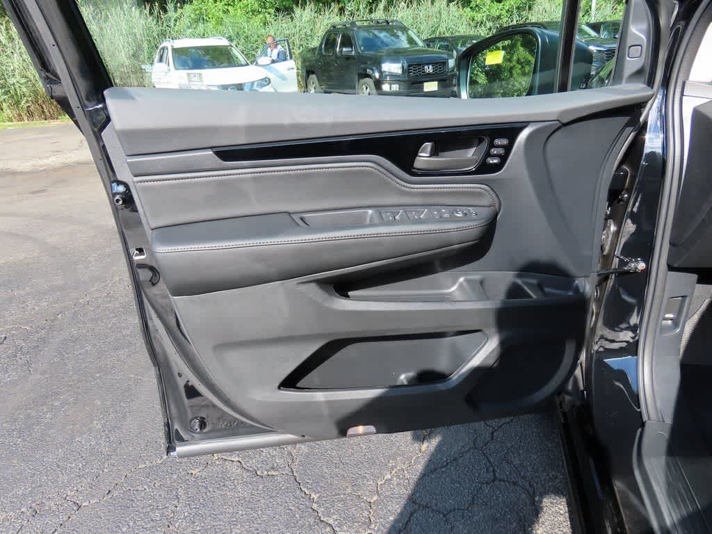 Thumbnail: 2026 Honda Odyssey - 18