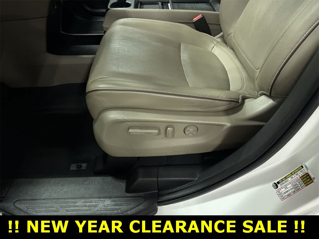 Thumbnail: 2023 Honda Odyssey - 25