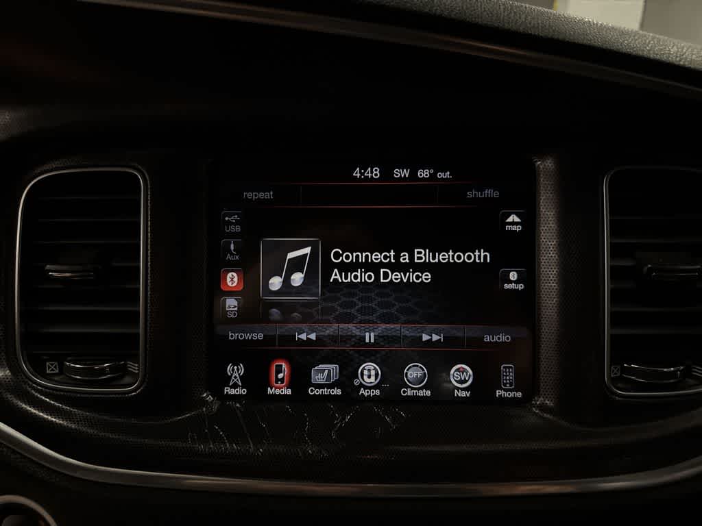 Thumbnail: 2016 Dodge Charger - 21