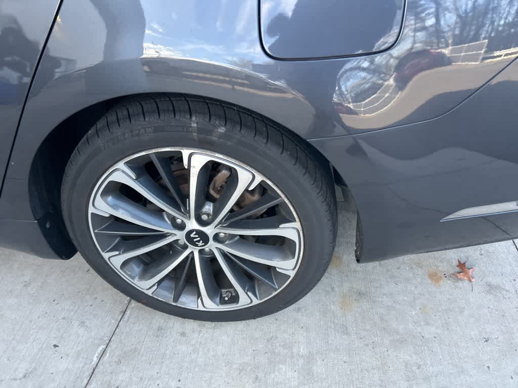 Thumbnail: 2018 Kia Cadenza - 9