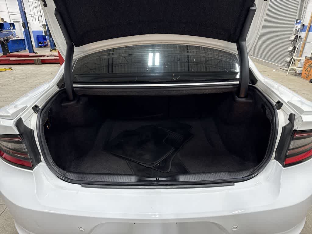 Thumbnail: 2018 Dodge Charger - 11