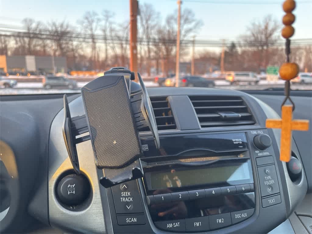 Thumbnail: 2011 Toyota RAV4 - 6