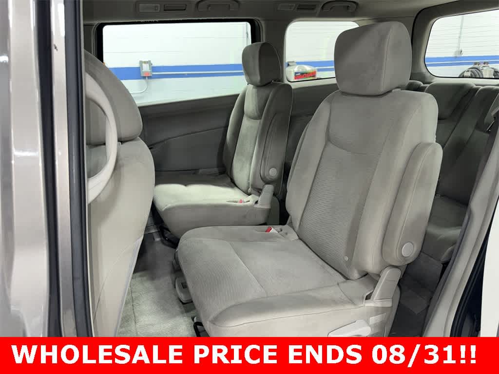 Thumbnail: 2015 Nissan Quest - 17