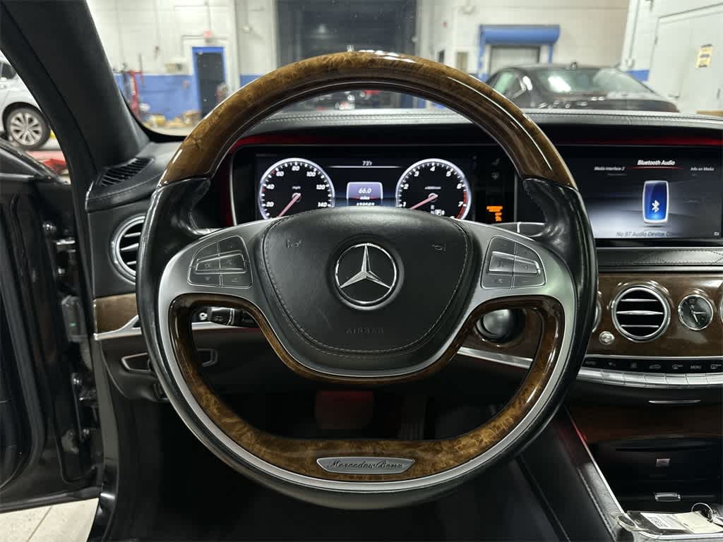 Thumbnail: 2015 Mercedes-Benz S-Class - 18