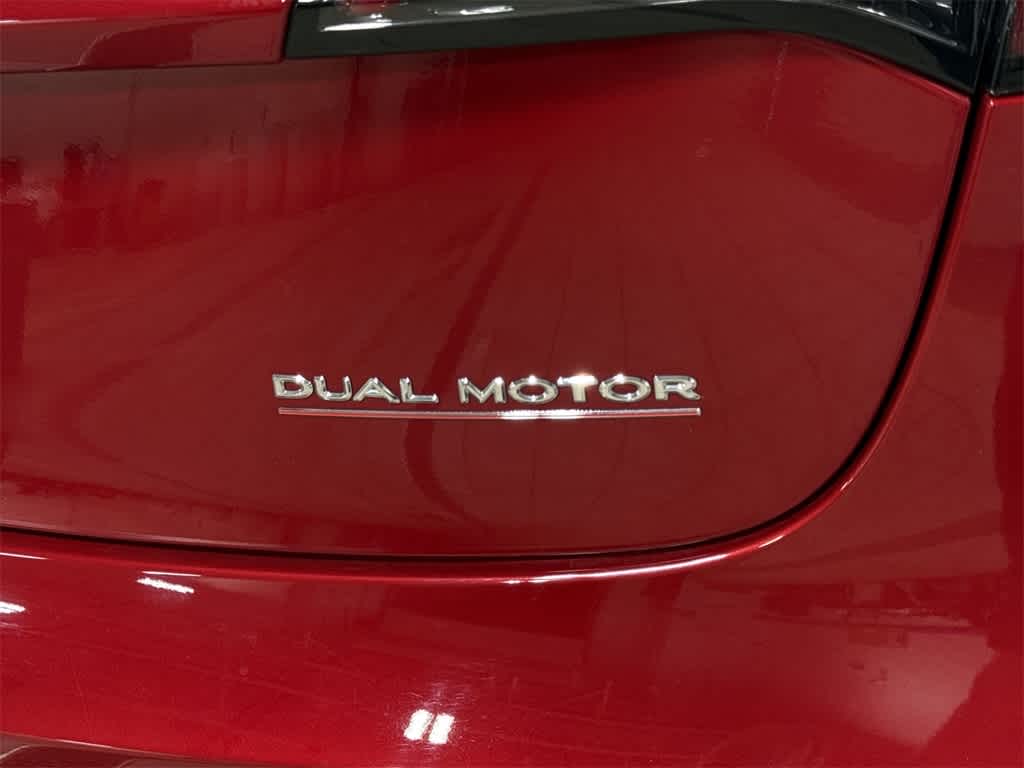 Thumbnail: 2023 Tesla Model 3 - 28