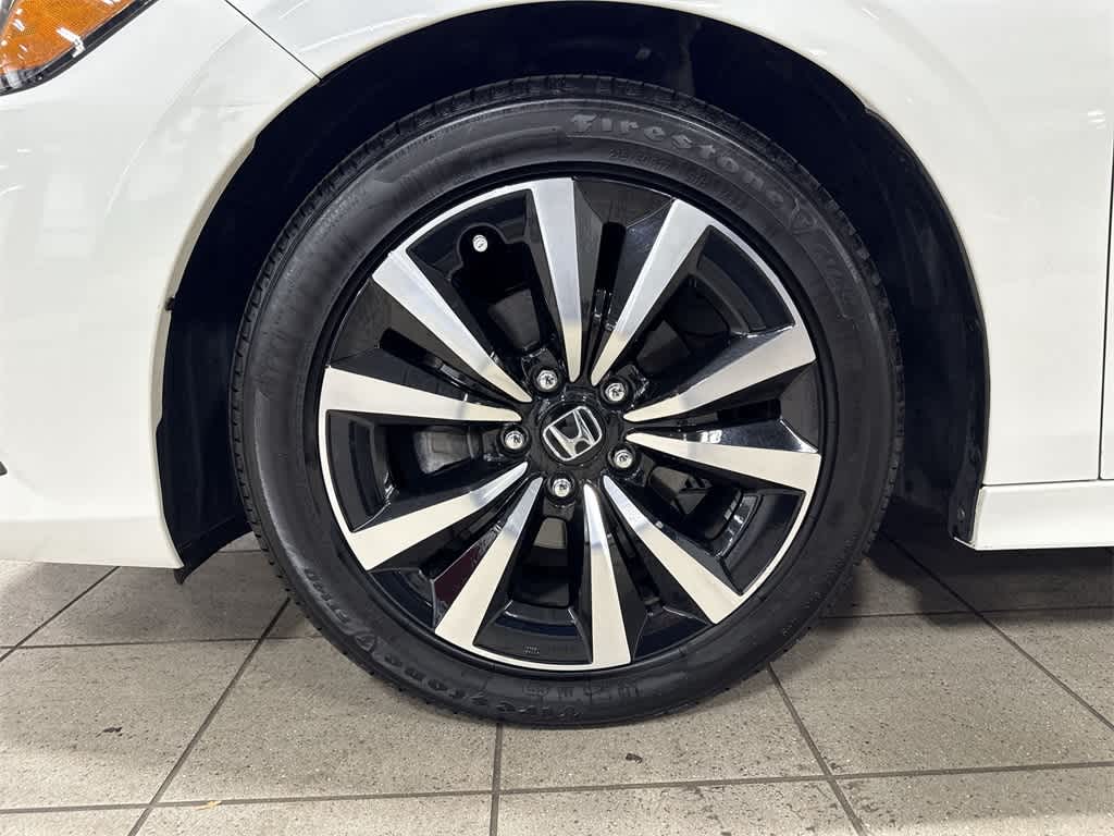 Thumbnail: 2023 Honda Civic - 10