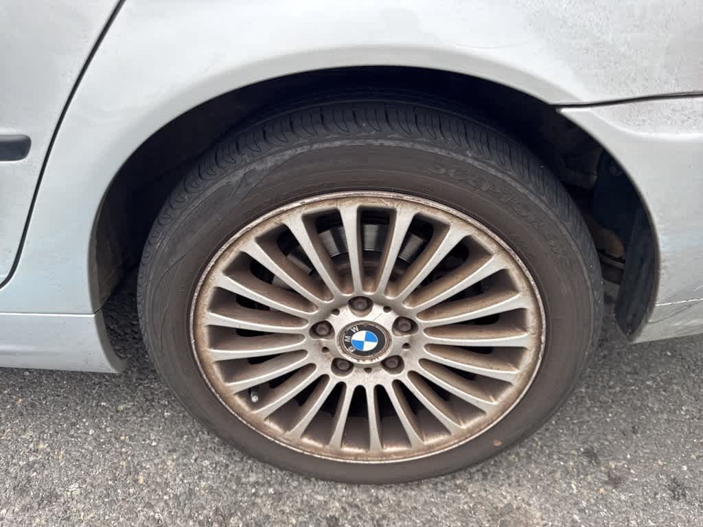 Thumbnail: 2001 BMW 3 Series - 16