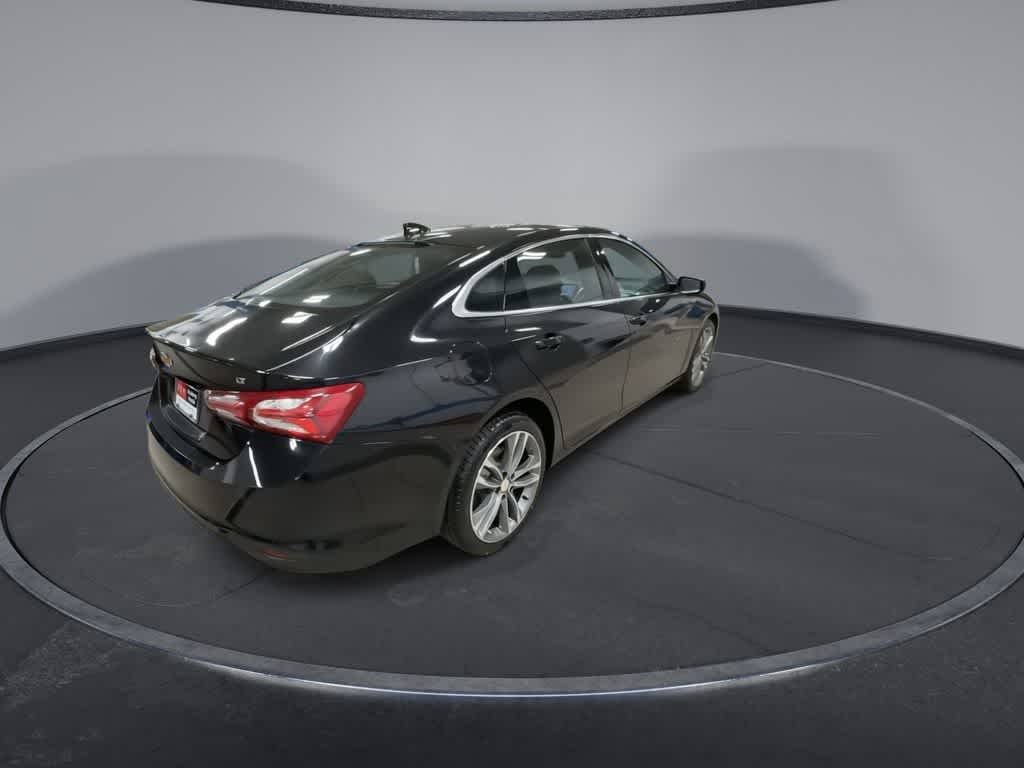 Thumbnail: 2024 Chevrolet Malibu - 8