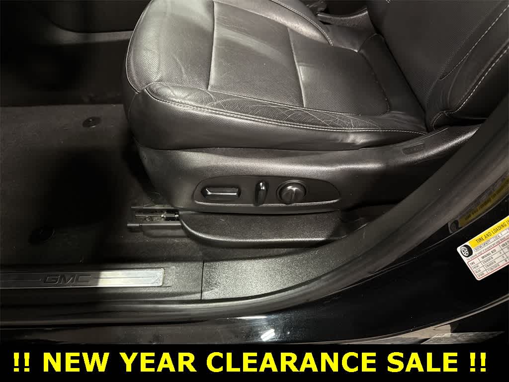 Thumbnail: 2017 GMC Acadia - 25