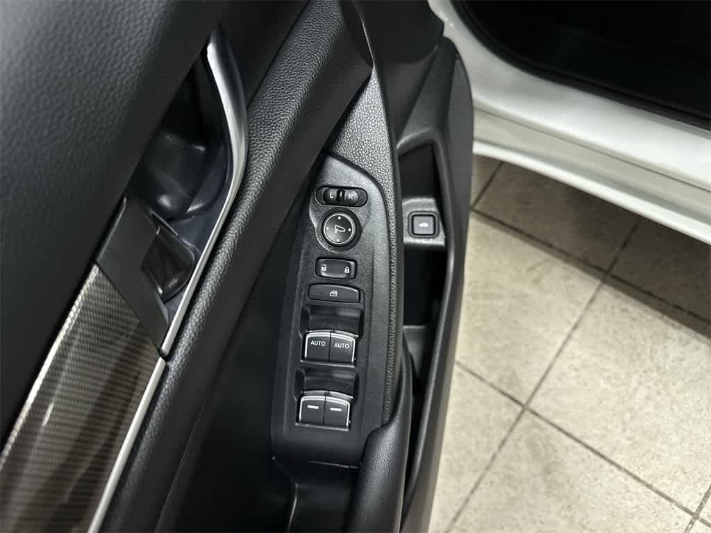 Thumbnail: 2022 Honda Accord - 22