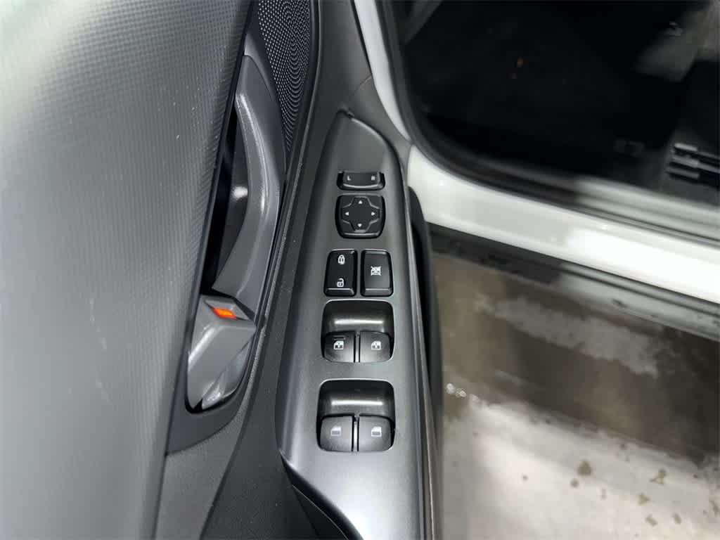 Thumbnail: 2021 Hyundai Kona - 22