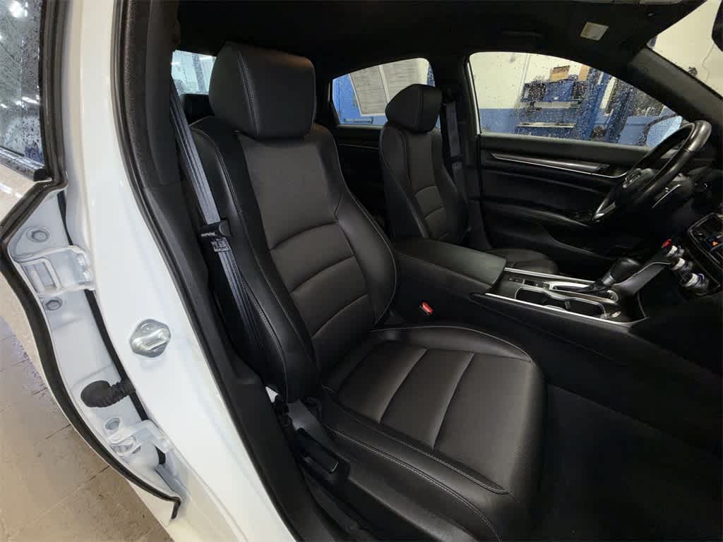 Thumbnail: 2022 Honda Accord - 15