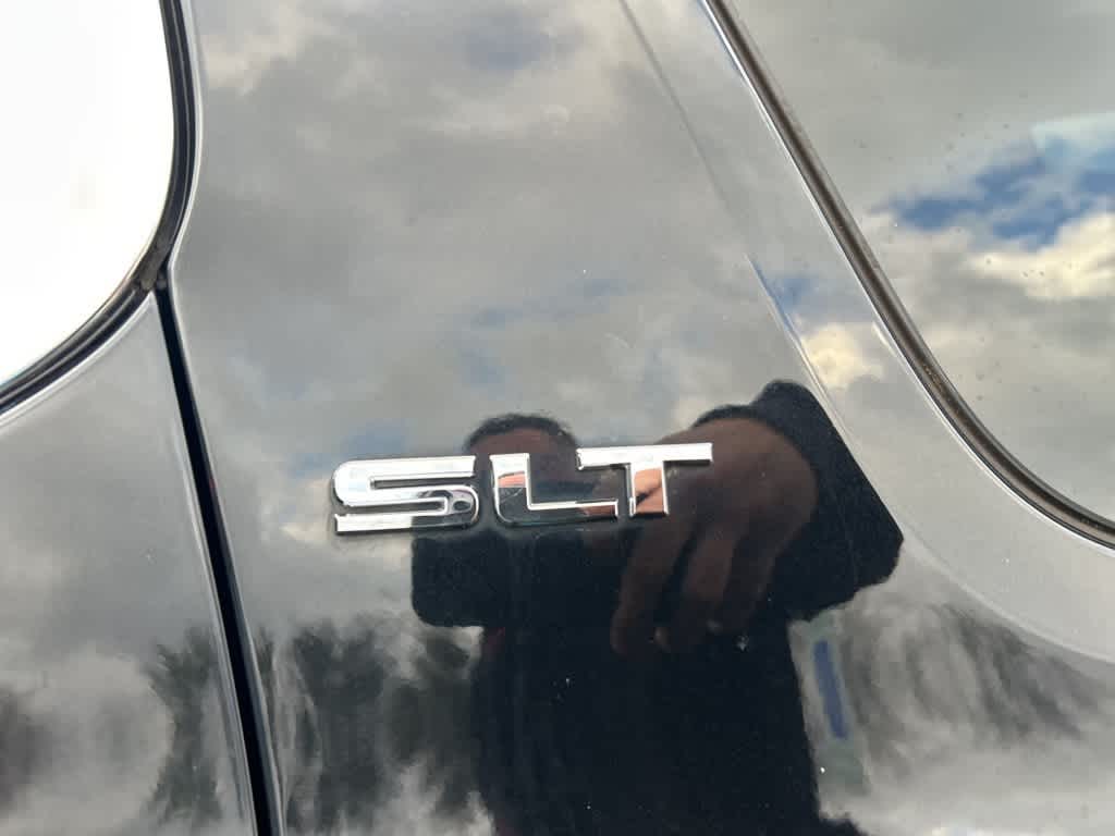 Thumbnail: 2017 GMC Acadia - 13