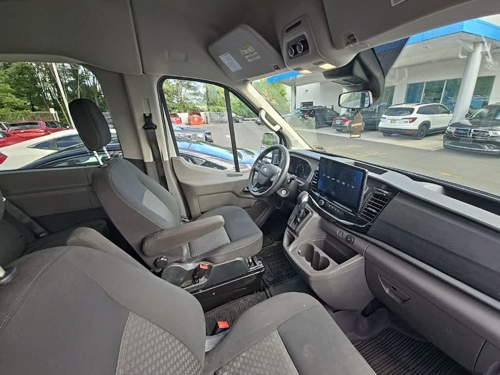 Thumbnail: 2023 Ford Econoline - 15
