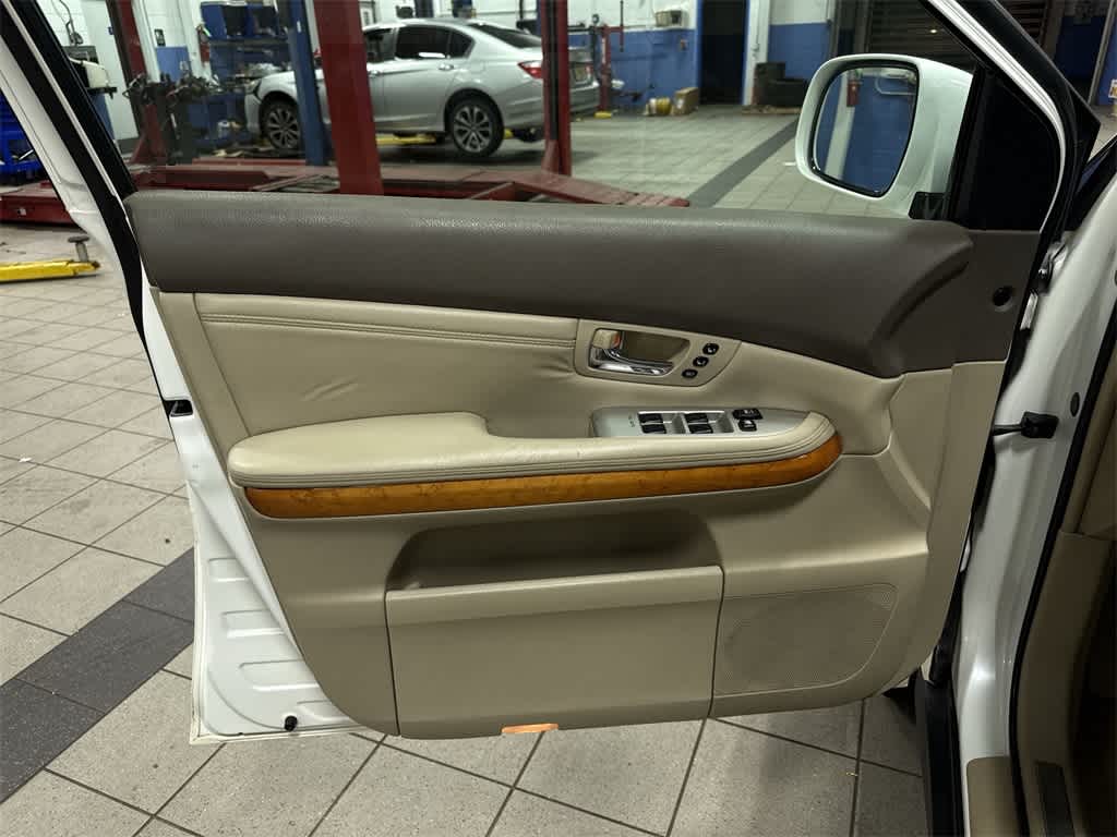 Thumbnail: 2008 Lexus RX - 28