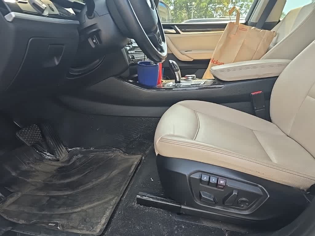 Thumbnail: 2016 BMW X3 - 13