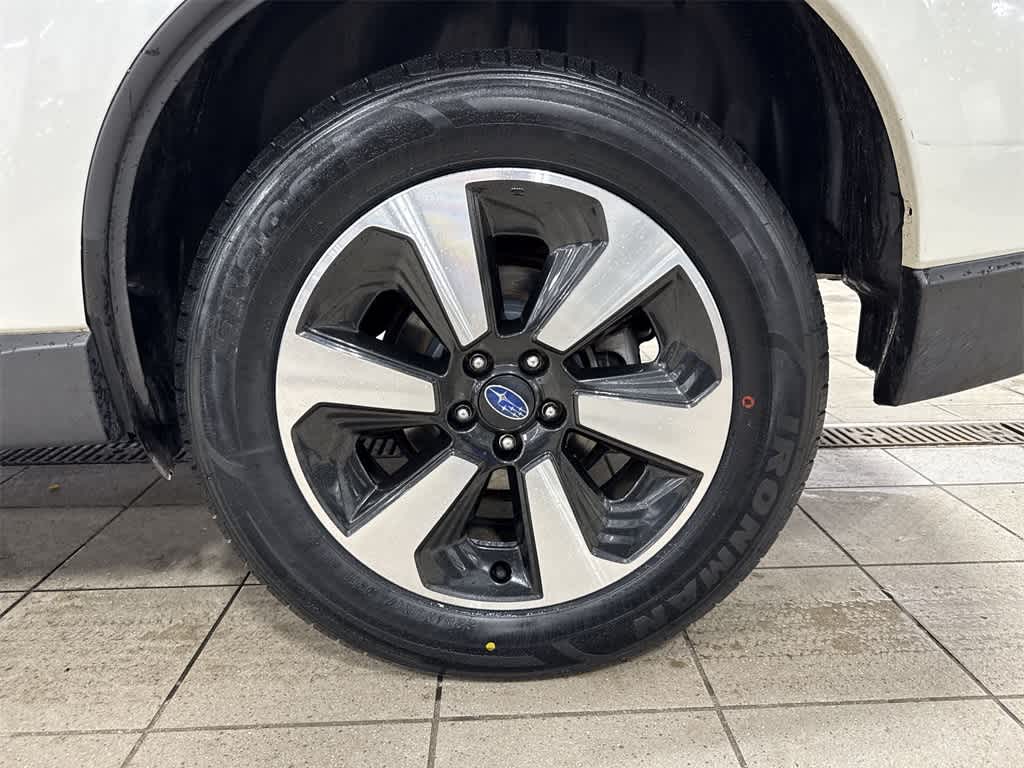 Thumbnail: 2017 Subaru Forester - 10