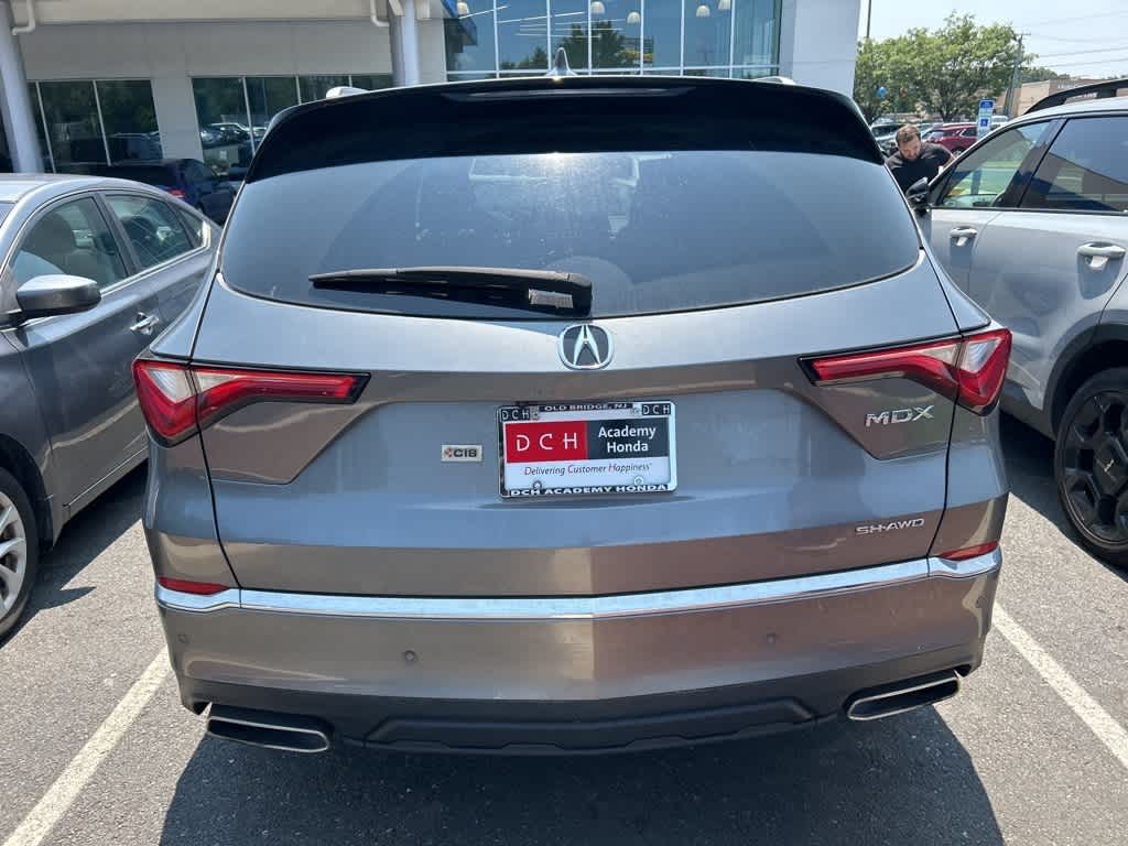 Thumbnail: 2023 Acura MDX - 9