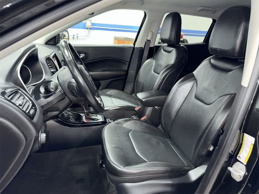 Thumbnail: 2021 Jeep Compass - 15