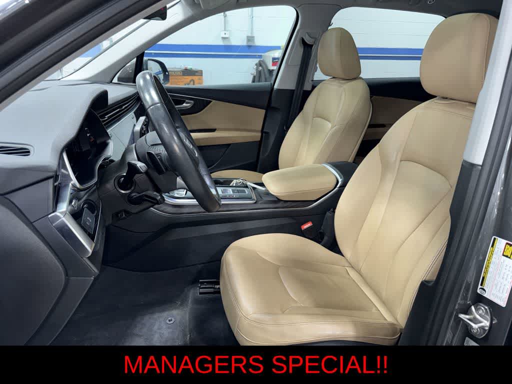 Thumbnail: 2022 Audi Q7 - 15