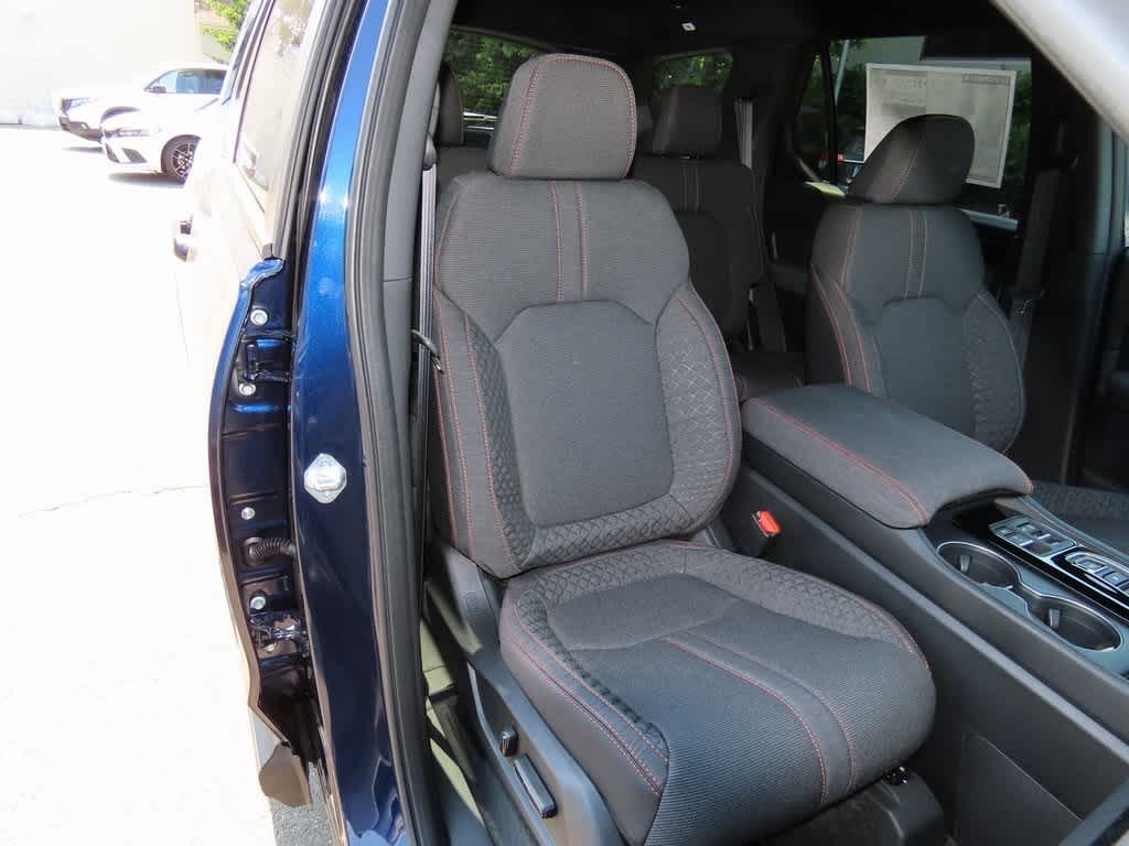 Thumbnail: 2025 Honda Pilot - 16