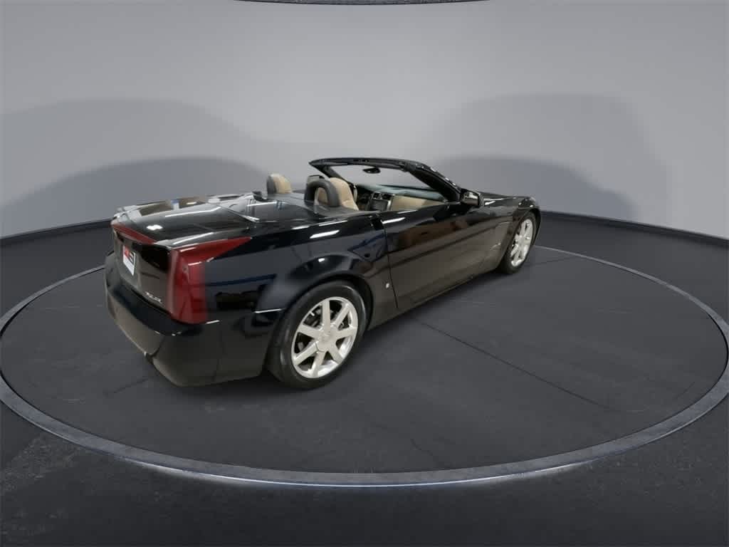 2007 Cadillac XLR Base 8