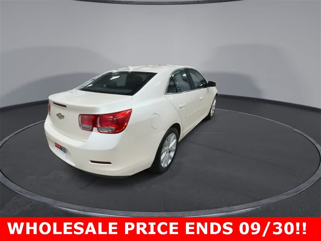 Thumbnail: 2013 Chevrolet Malibu - 8