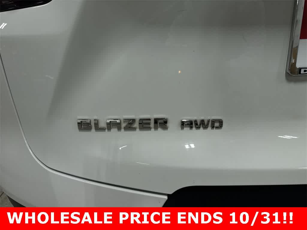 Thumbnail: 2020 Chevrolet Blazer - 24