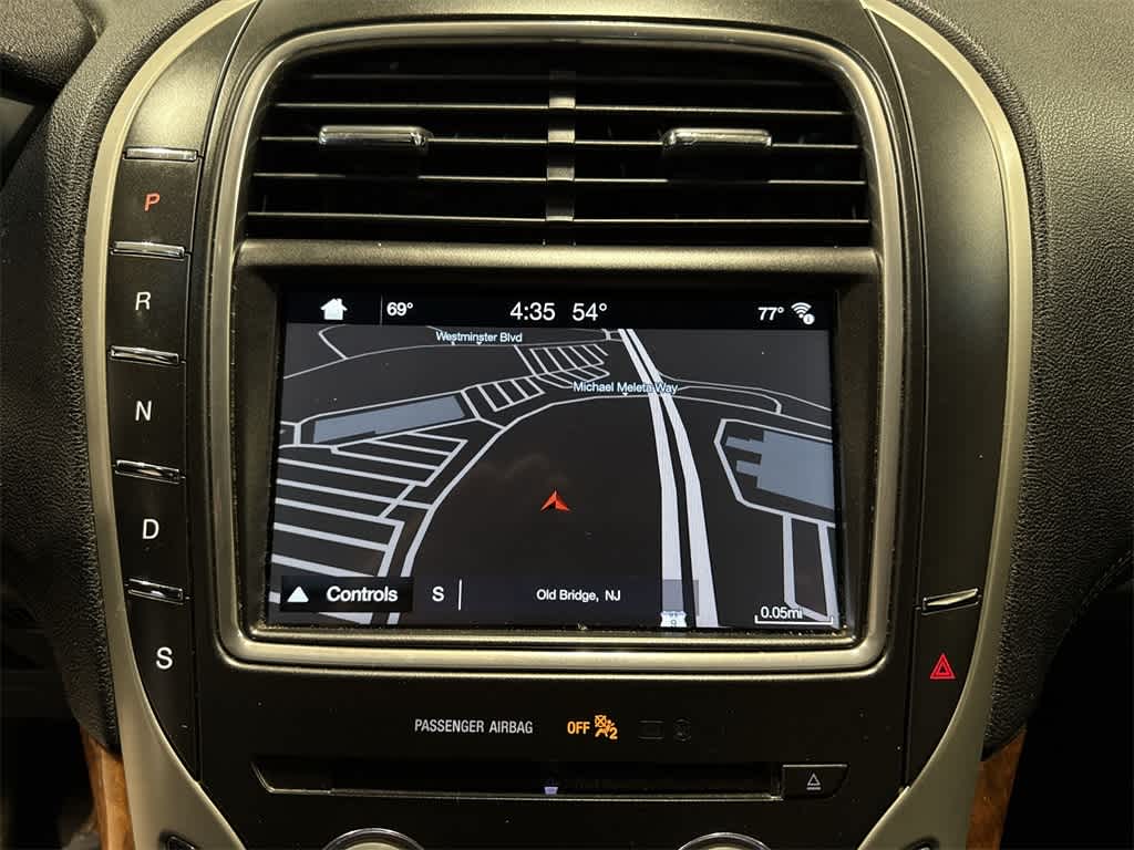 Thumbnail: 2017 Lincoln MKX - 20