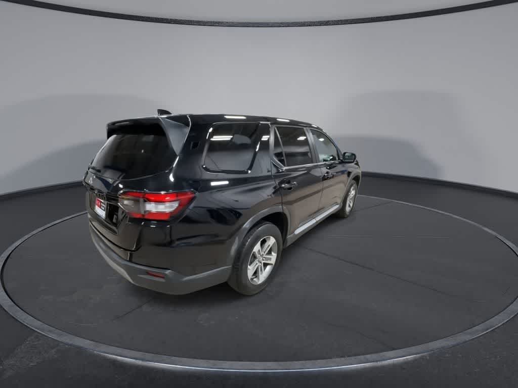 Thumbnail: 2023 Honda Pilot - 8