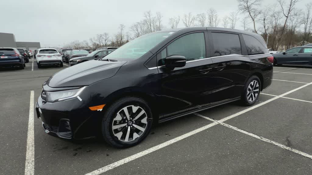 Thumbnail: 2026 Honda Odyssey - 4