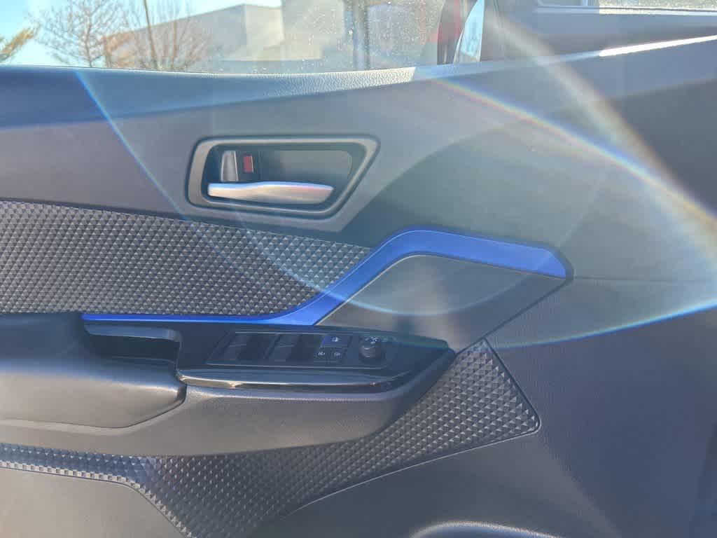 Thumbnail: 2020 Toyota C-HR - 23