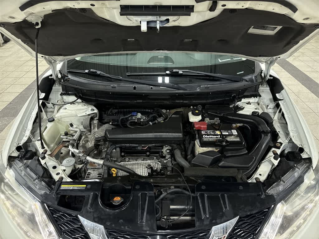 Thumbnail: 2015 Nissan Rogue - 12