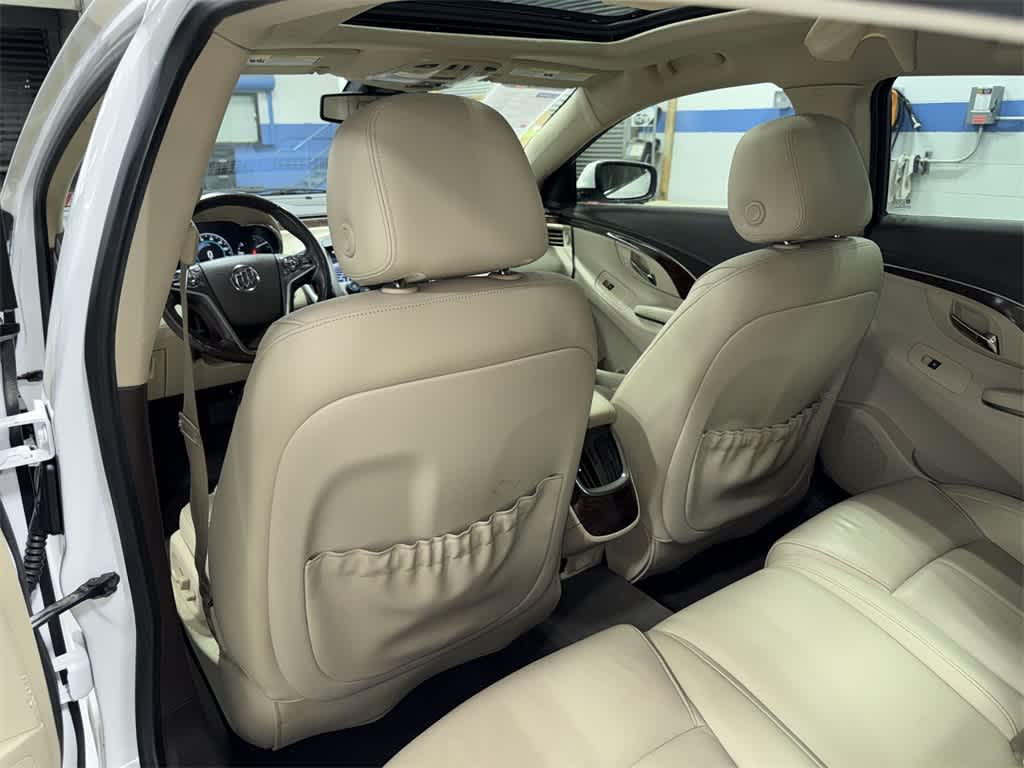 Thumbnail: 2015 Buick LaCrosse - 28