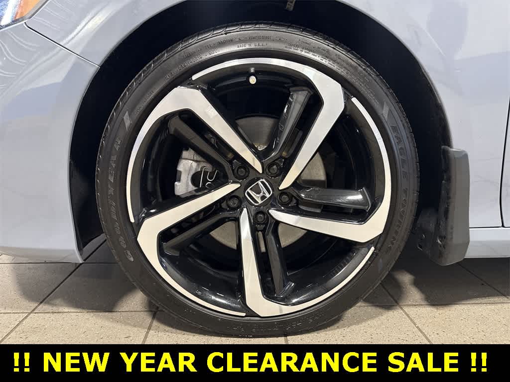 Thumbnail: 2022 Honda Accord - 10