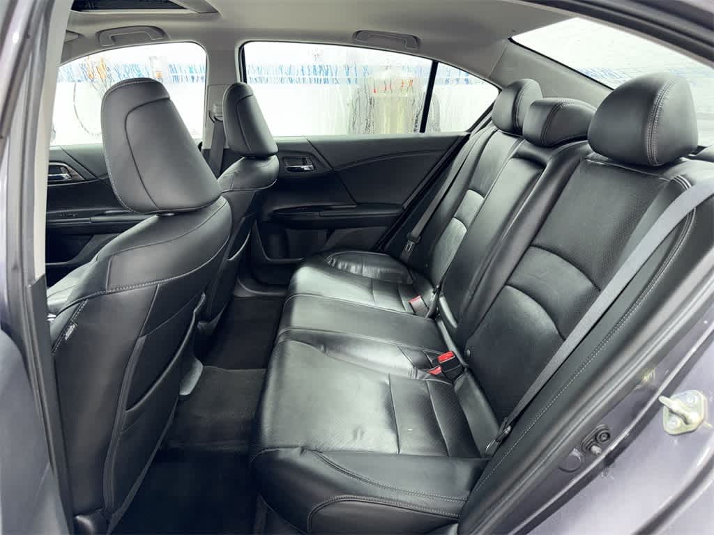 Thumbnail: 2017 Honda Accord - 16