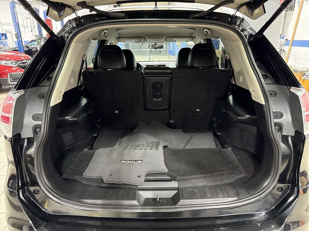 Thumbnail: 2016 Nissan Rogue - 11