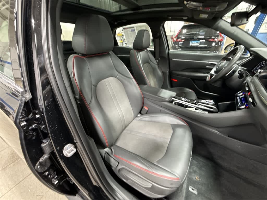 Thumbnail: 2023 Hyundai Sonata - 16