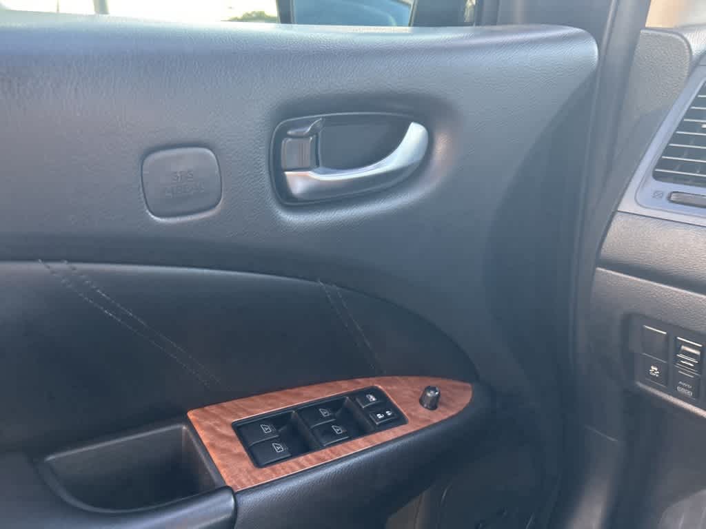 Thumbnail: 2014 Nissan Murano - 25